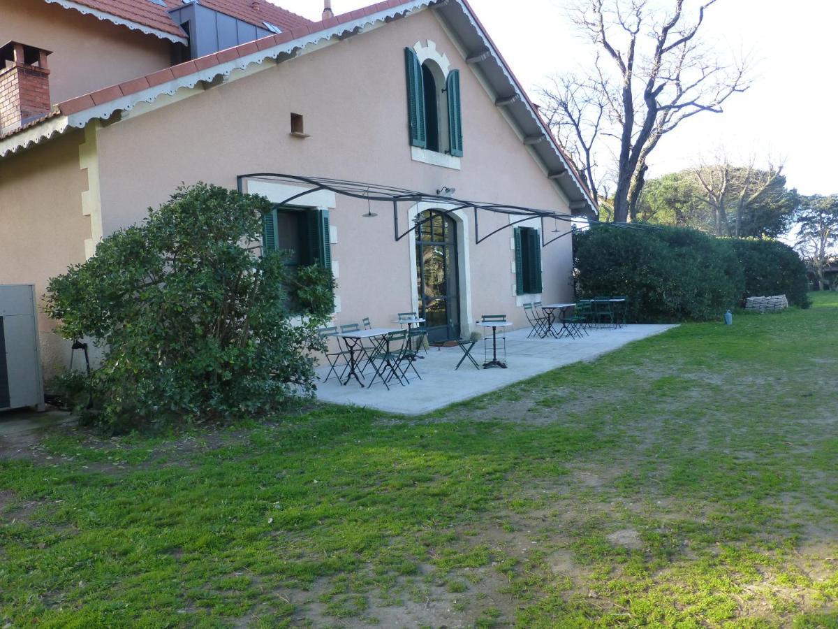 La Maison Du Mole Эг-Морт Экстерьер фото